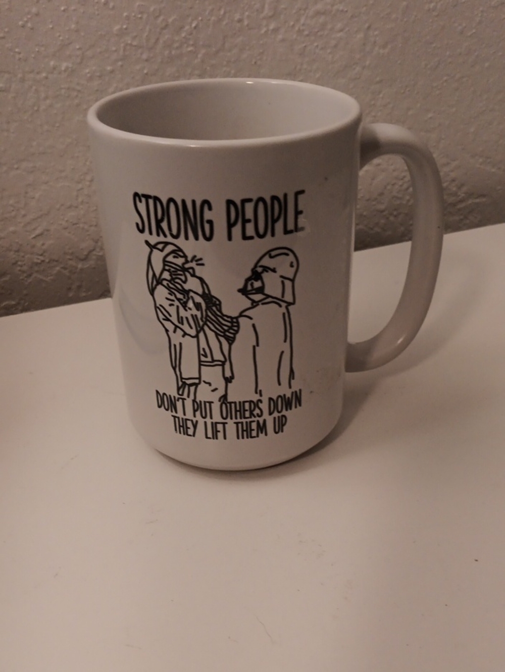 White Ceramic Star Wars 'Strong People' Motivational Mug .